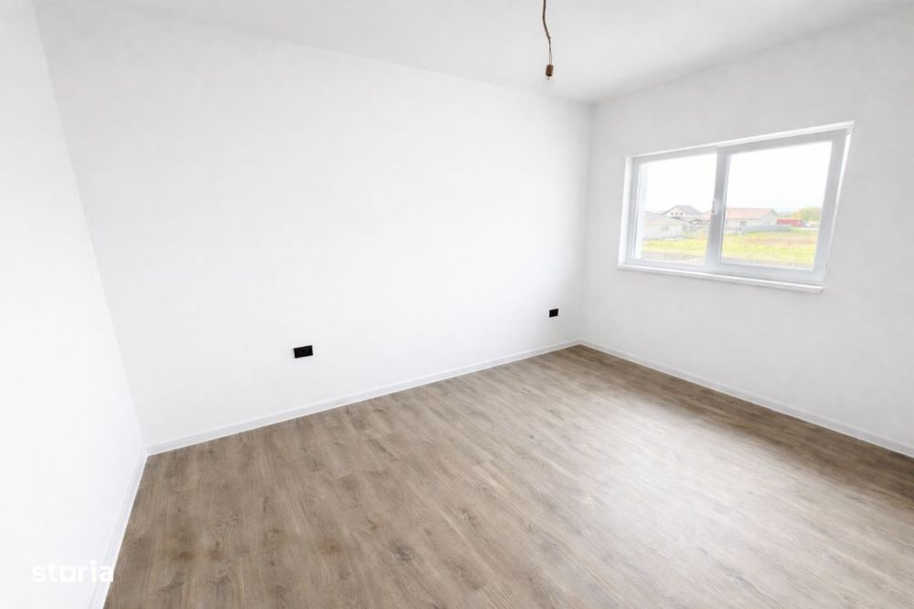 Super Pret, 4 Camere, Asfalt