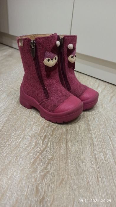 Продам детские зимние сапожки-валенки