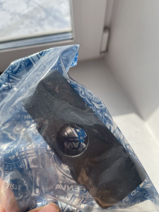 Замок бардачка на BMW E-34