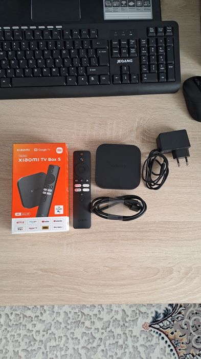 XIOMI TV BOX S sotiladi!