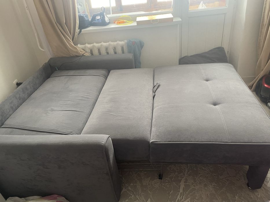 Продам диван небольшой