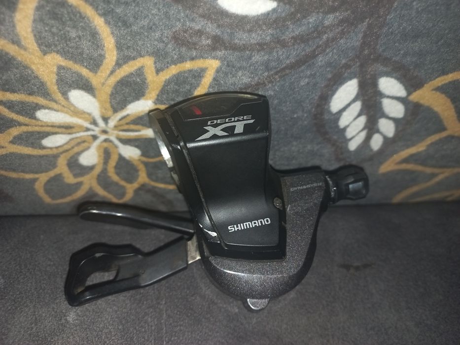 Переключатель на велосипед Shimano DEOR XT