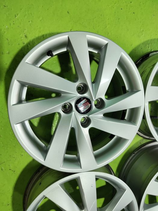 15 4x100 seat vw up лети джанти 4х100