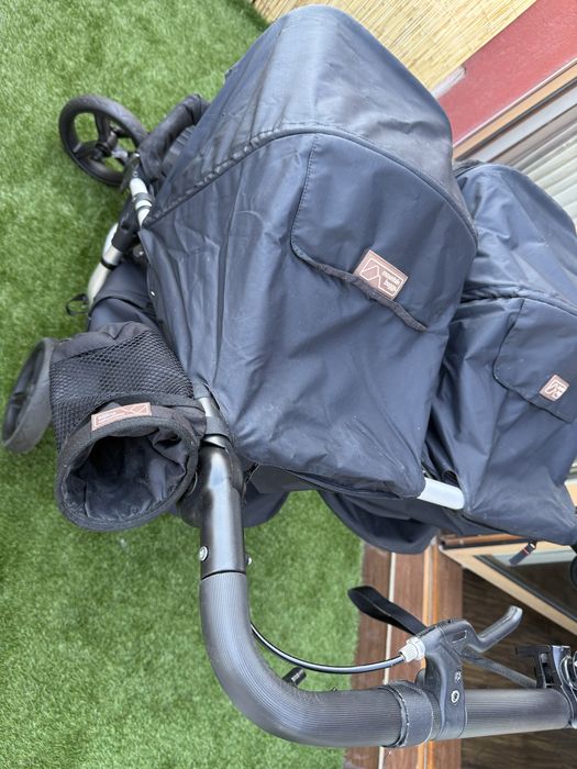 Количка за близнаци Mountain Buggy Duet v3 black , Маунтайн Бъги дует