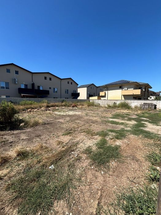 Teren strada Safirului - 575mp - deschidere 26m - utilitati