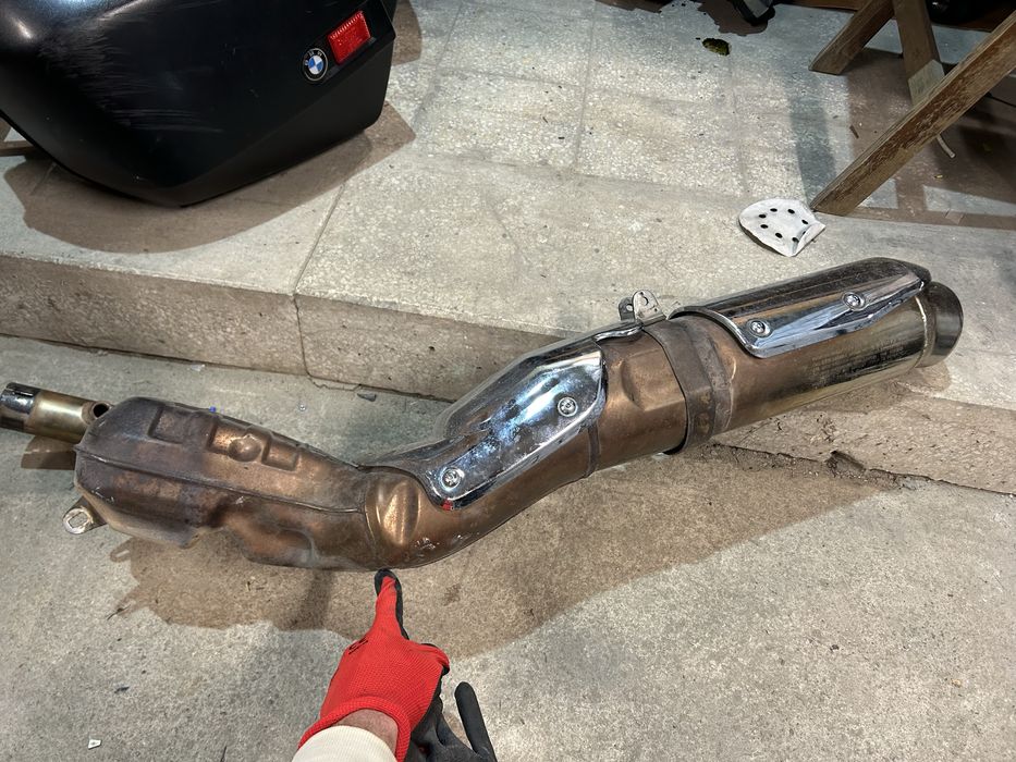 Продавам части за BMW R1100R