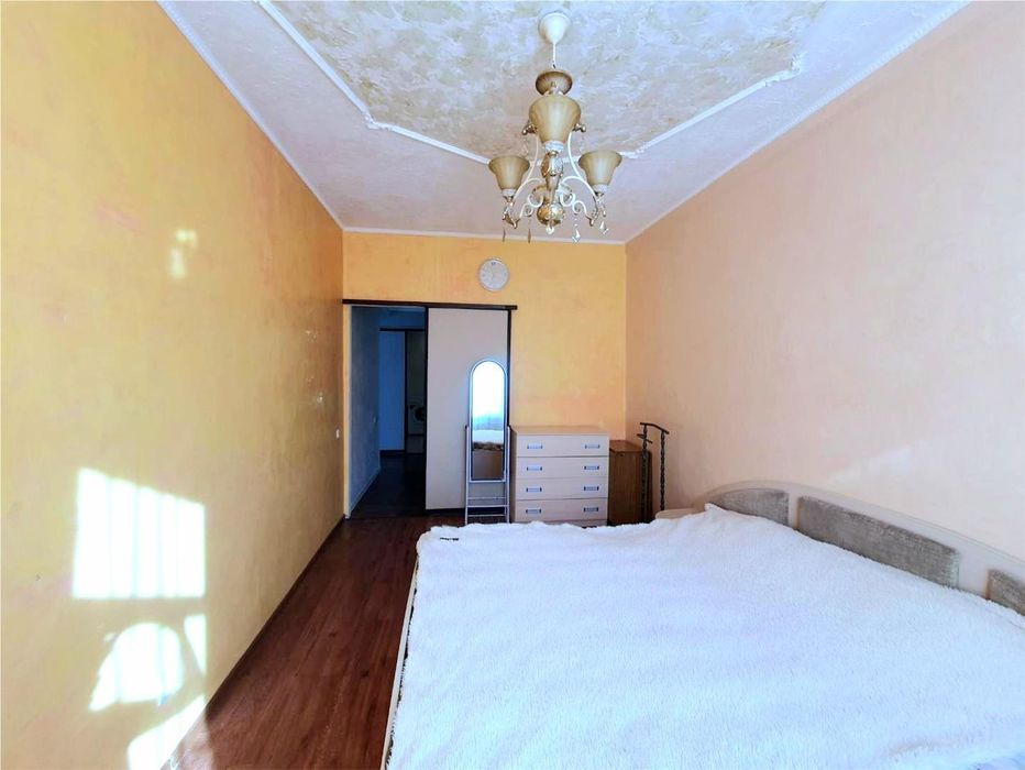 а Продам 3 комнатную Болгарского типа