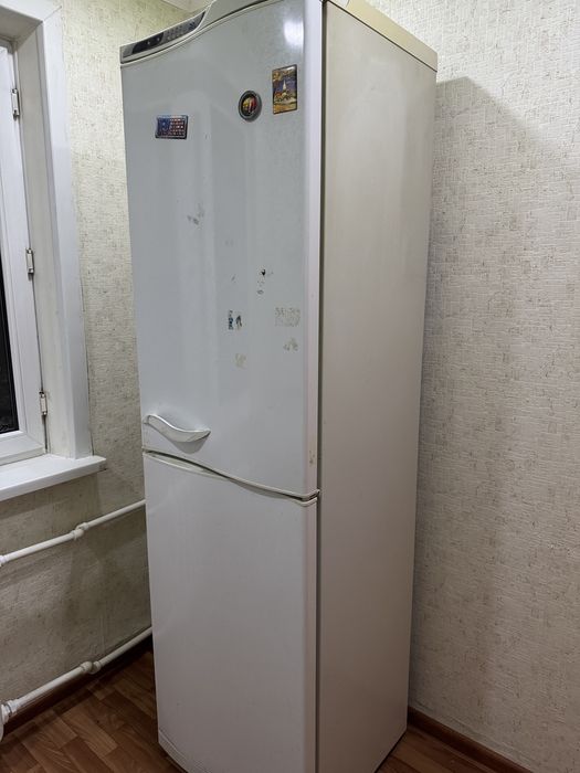 Продаётся холодильник Атлант