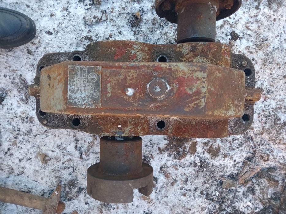 Продам крюк 16т,