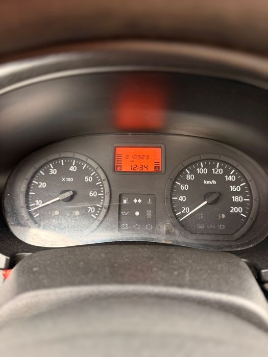 Vand Dacia Logan 1.4 MPI an 2007 210.923km