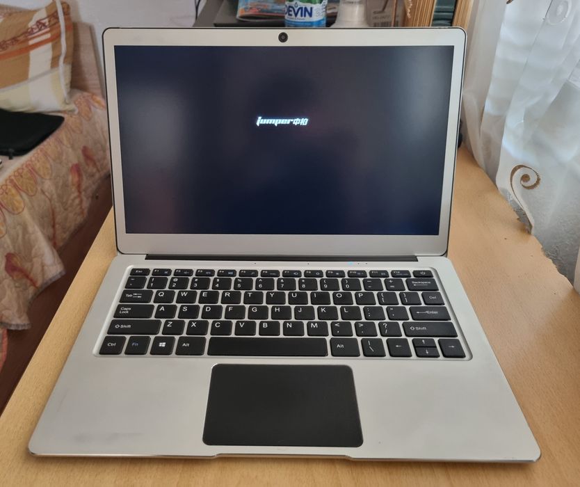 Лаптоп EZbook 3 Pro