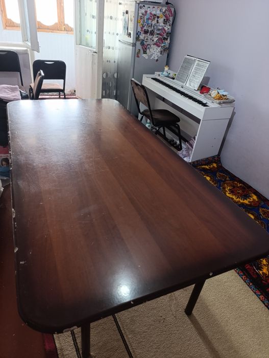 Stol sotiladi ikki metrlik