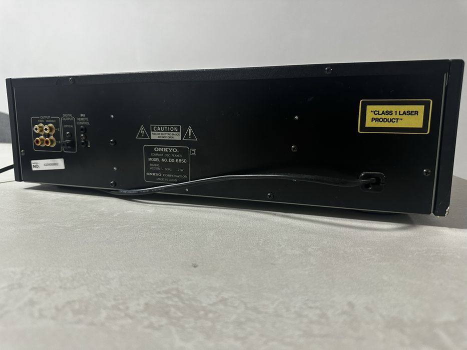 Cd player Onkyo dx6850