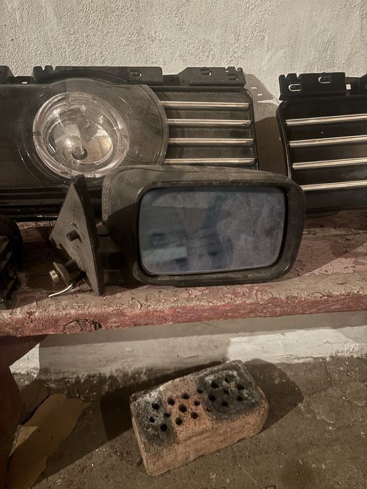 Продается фары на бмв е34