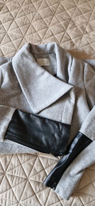 Дамско палто Bershka