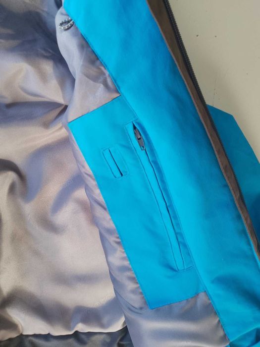 Ново оригинално дамско ски сноуборд яке Skibum