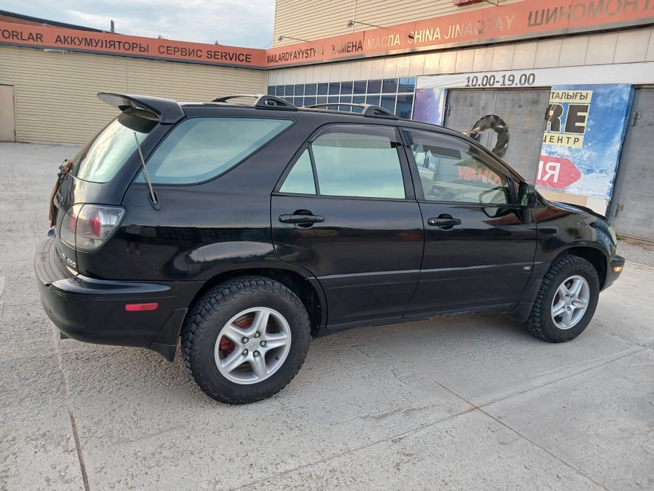 Продам Лекусус RX-300