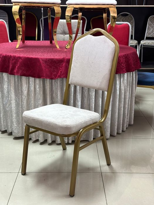 Атырау.Стулья .Стол .Орындык