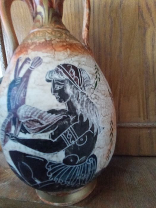 Vaza de colectie semnata