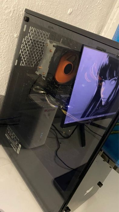 Мошьный игровой компьютер