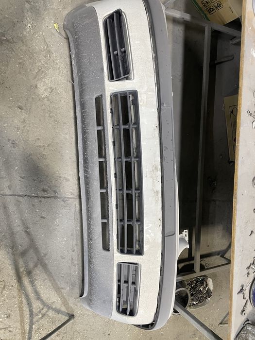 Бампер передний гольф 4