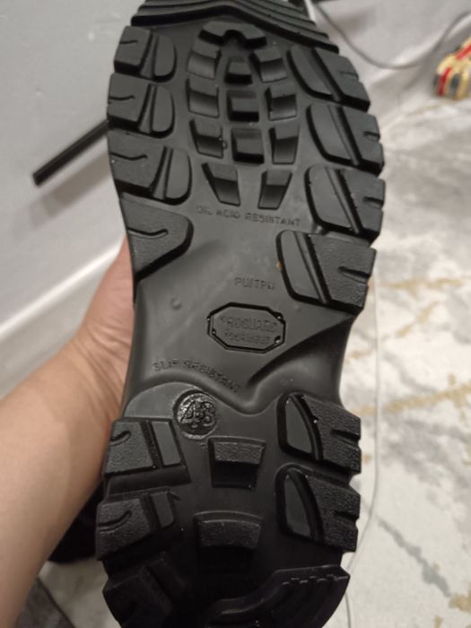 Рабочая обувь новая