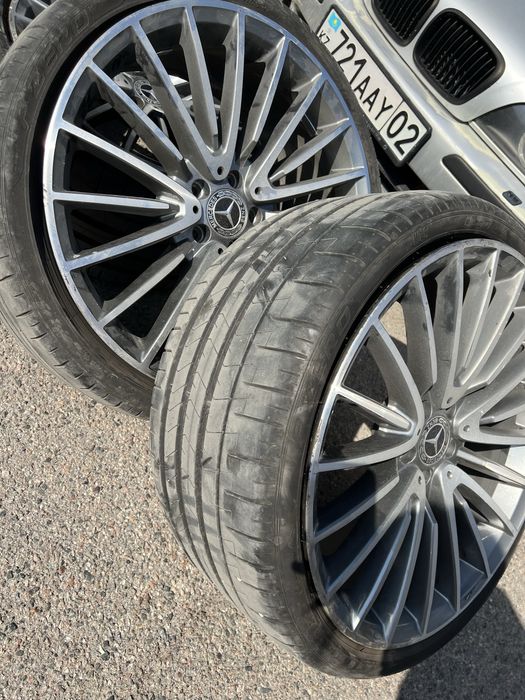 Автошины на Мерс 223 S 225/35 R21