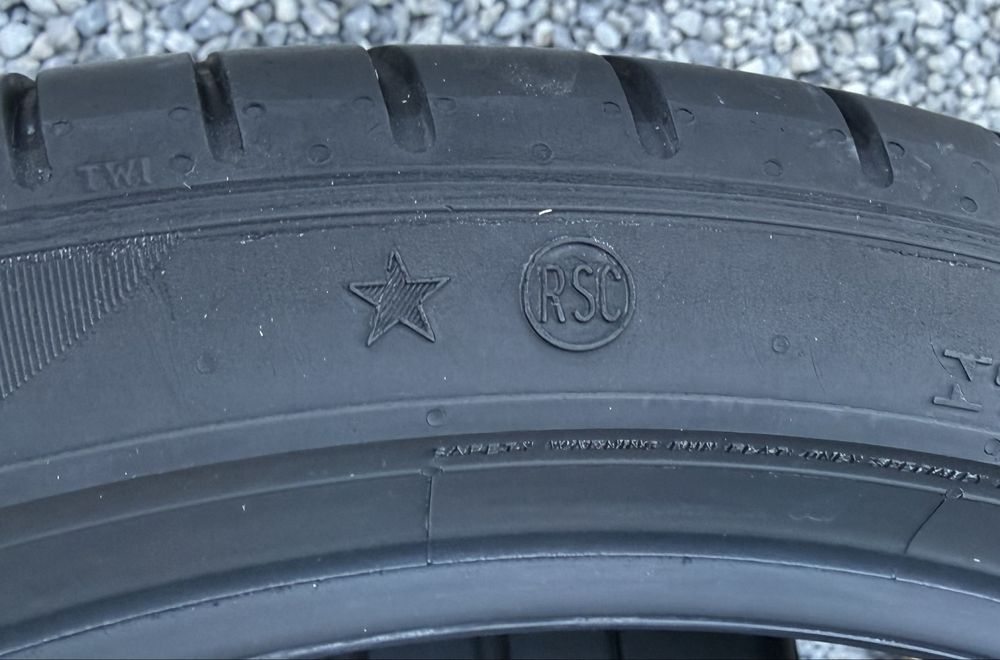 2бр 255/35/19 на 5мм с 21дот Пирели