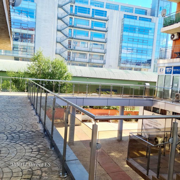 Офис/ магазин под наем