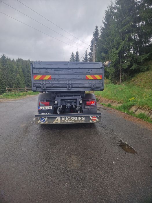 Man 4x4 basculabil de 18t