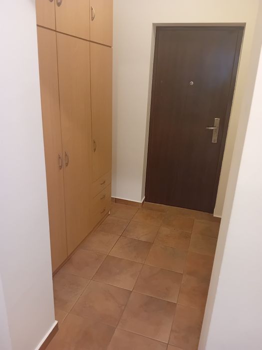 Închiriez apartament o cameră