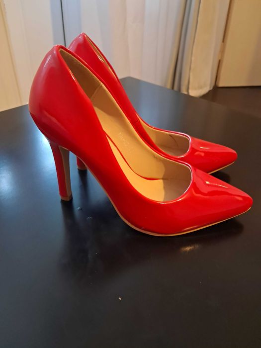 Pantofi stiletto roșii, noi(no.35)