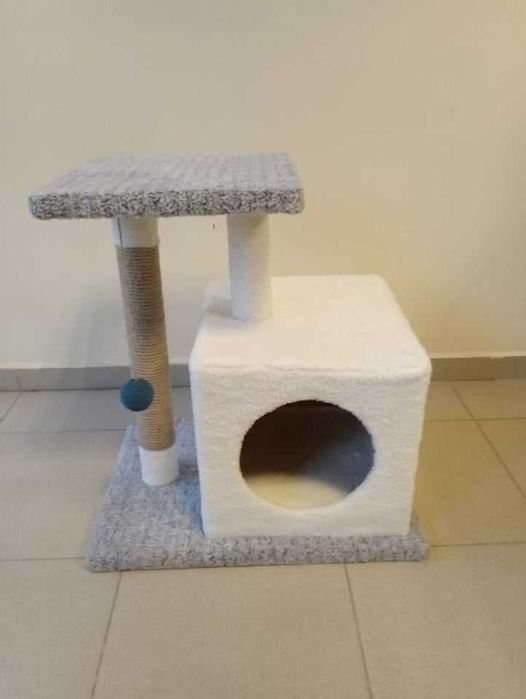 Къща-катерушка за котка.