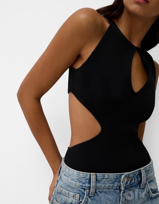 Боди Bershka (новое с биркой)