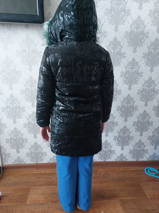 Продам зимнюю куртку