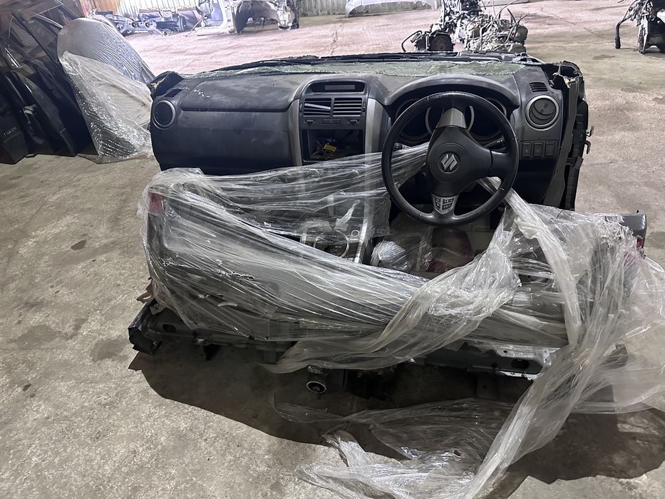 Suzuki Grand Vitara 2,7 двигатель