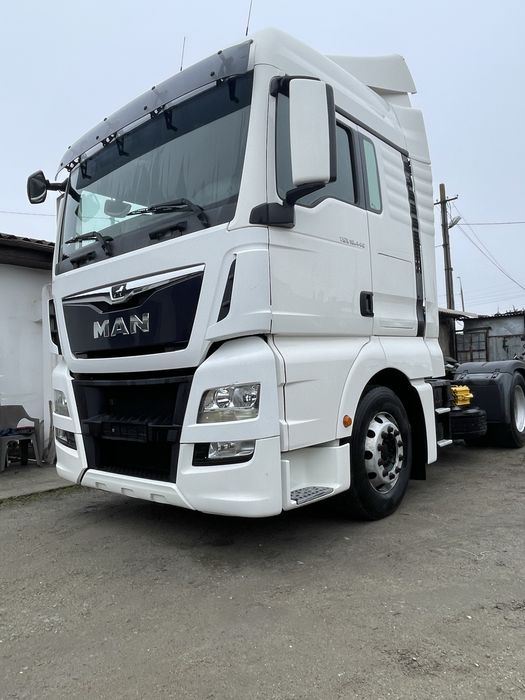 Vand sau schimb man tgx 440 standard automat intarder