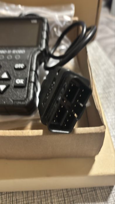 Tester diagnoza OBD2 universal plug&play