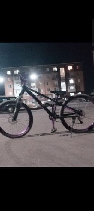 Продаю вилик стант