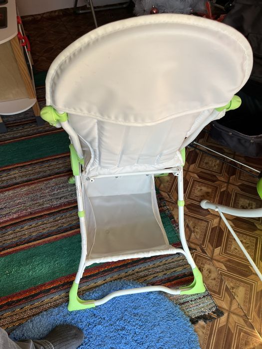 Бебешка маса за хранене