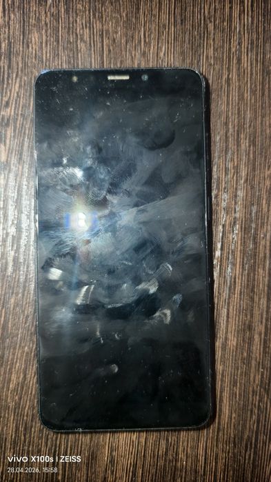 Продам Редми 5 нерабочий