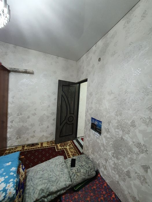 Hovli sotiladi 4 sutq