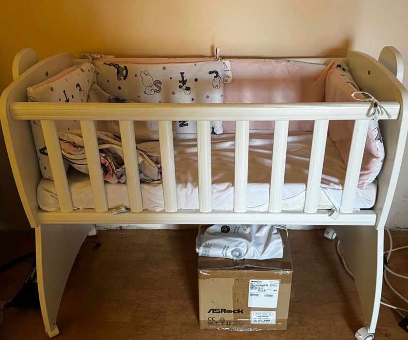 Дървено легло-люлка Lorelli First Dreams