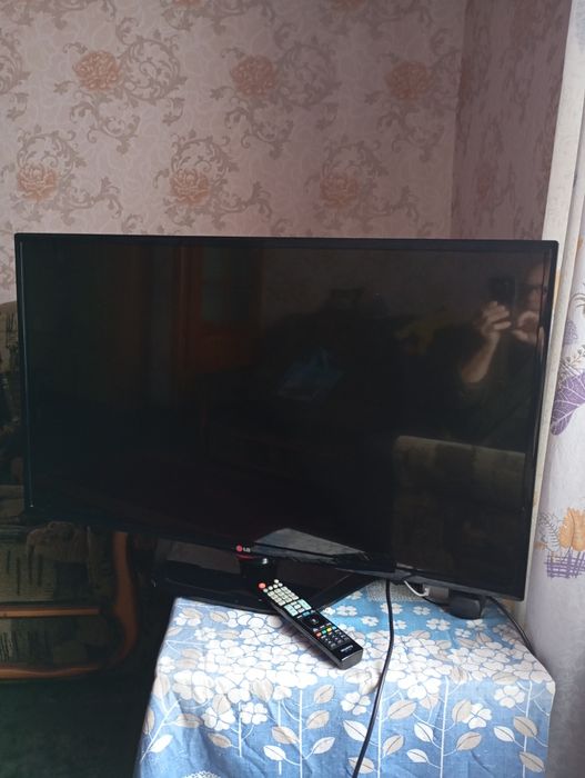 Телевизор LG 43 дюйма