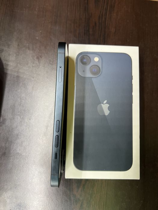 Apple iPhone 13 – 128 GB, син – отлично състояние