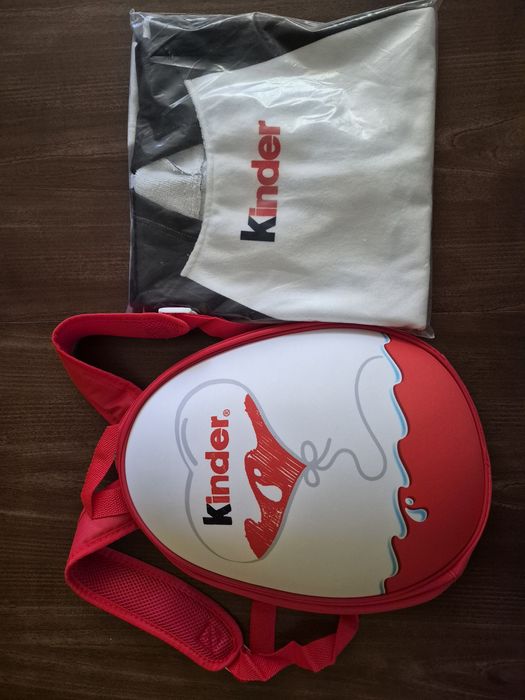 Детска раница  Kinder и пончо