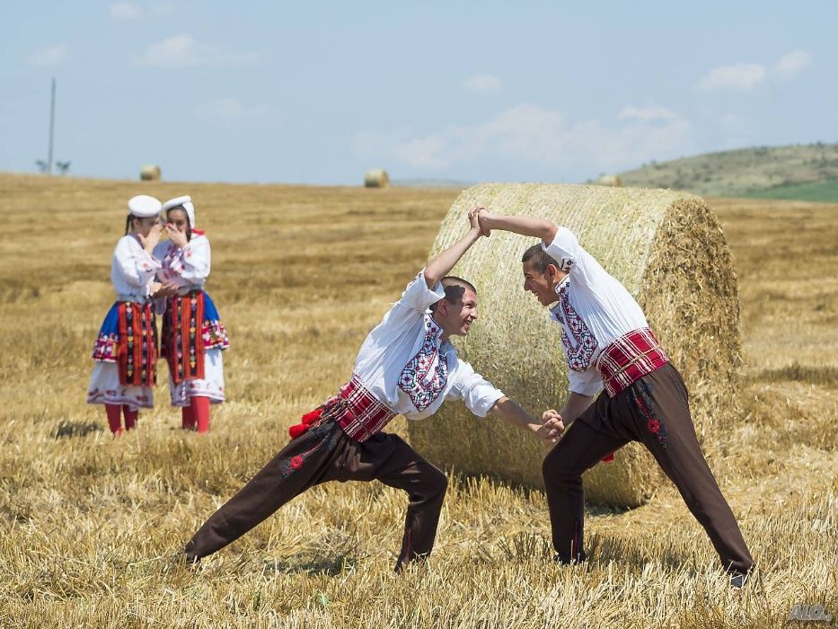 ,,Физиев бенд"- музика на живо