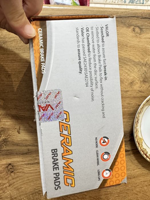 Тормозные колодки Форд Мустанг