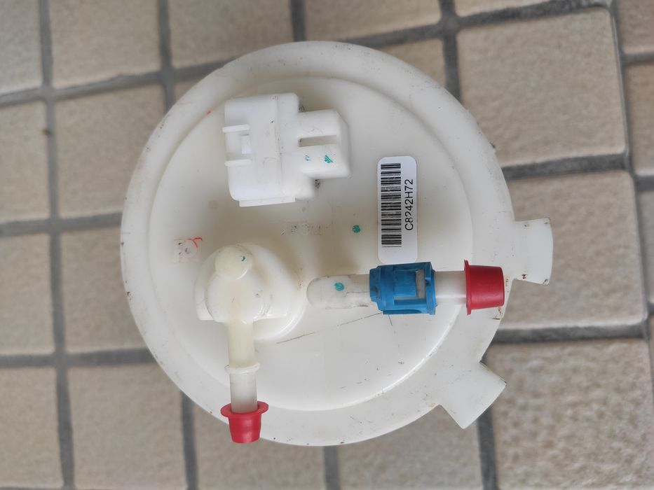 Nissan Altima 2.5 L бензонасос