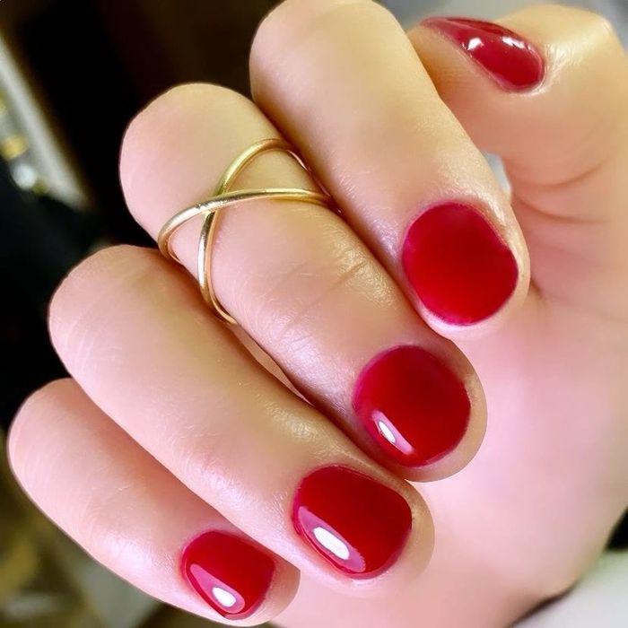 Маникюр, наращивание ногтей